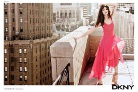 Ashley Greene za pomladno DKNY