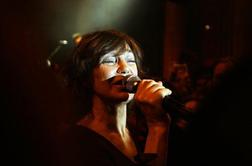 Jane Birkin bo pela Gainsbourga v Kinu Šiška