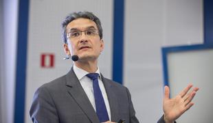 "Glavna naloga vlade je ustvarjati pogoje za nova delovna mesta"