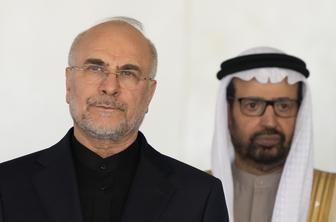 Iran: Ob vsakršni napačni potezi se bo "sovražnik ujel v smrtonosni vrtinec v ožini"