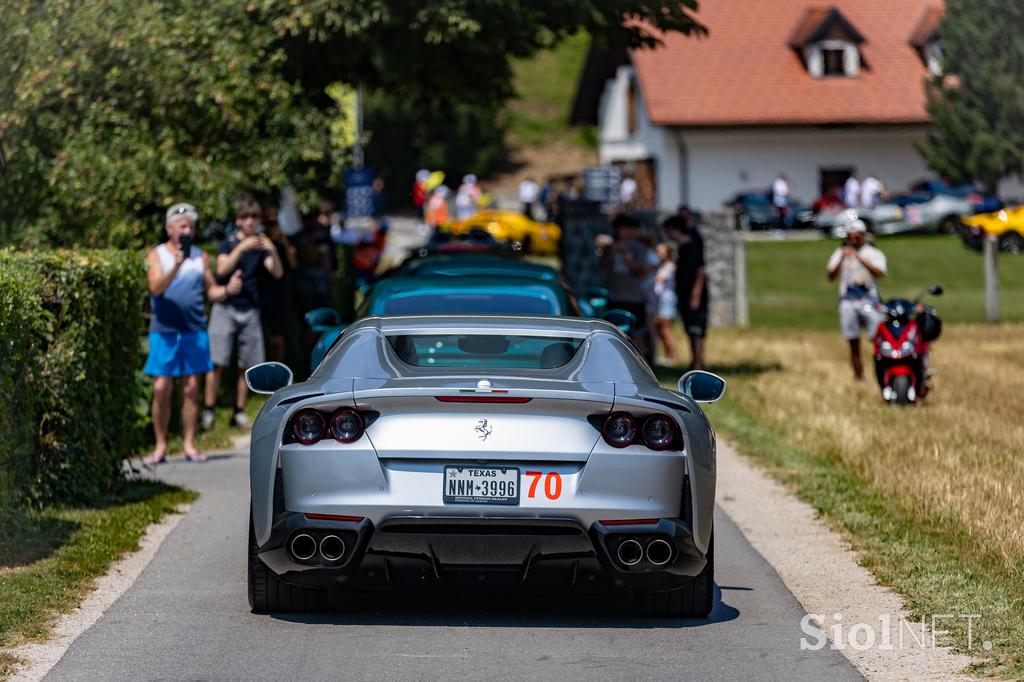 Ferrari Cavalcade