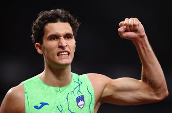 Guček se je uvrstil v polfinale na SP na 400 m ovire