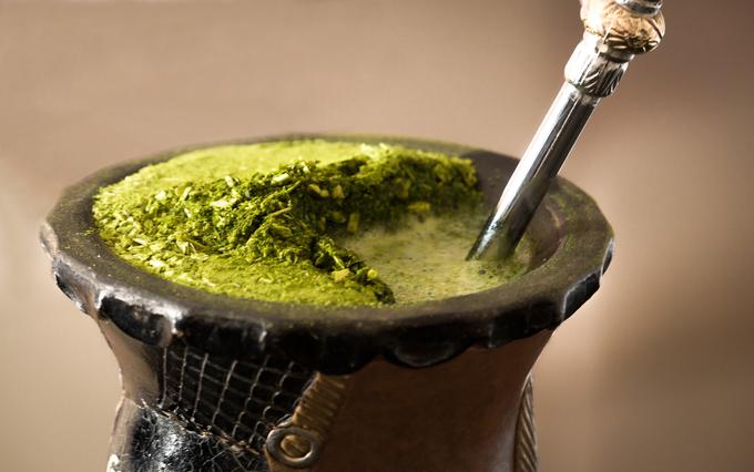 Čaj mate je zelo priljubljena pijača v Južni Ameriki. | Foto: Getty Images
