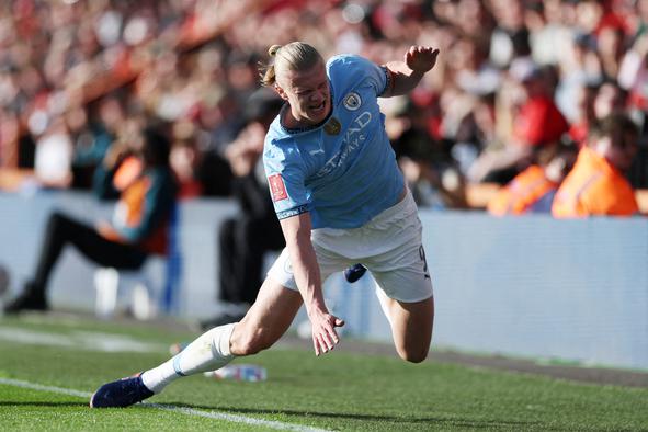 Erling Haaland odsoten do sedem tednov