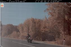 204 kilometre na uro po regionalki. Policija: Jesen ni čas za podiranje rekordov.