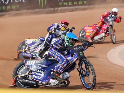 Lambert z zmago v Vojensu v najboljšem položaju pred finalno dirko