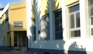 Svet šole v Preboldu ni odločal o razrešitvi "uporniškega" ravnatelja