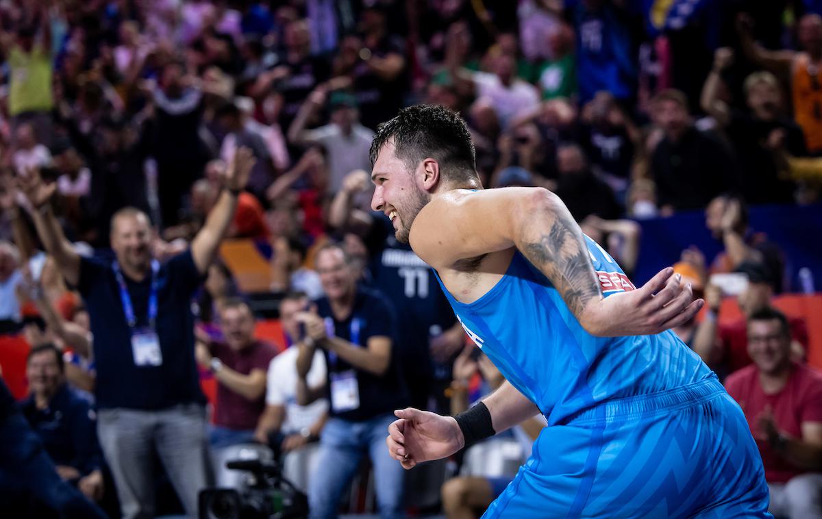 Slovenija Francija | Luka Dončić je poskrbel v sredo z nepozabno predstavo proti Franciji za eno največjih športnih zgodb dneva. | Foto Vid Ponikvar