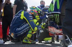 Valentino Rossi že dolgo časa ni bil videti tako nebogljen