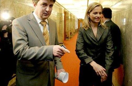 LDS predlaga zakon o upravljanju premoženja od prodaje državnih deležev