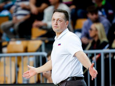 Aleksandru Sekuliću ob klofuti skrbi ne manjka, poslavlja se še kapetan Hrovat