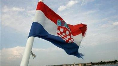 Vlada: Vprašanje o vstopu Hrvaške v EU preuranjeno