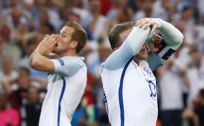 Wayne Rooney po tekmi v Marseillu ni mogel skriti razočaranja. | Foto: 