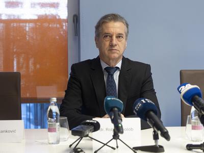 Premier Robert Golob napovedal ustanovitev javnega zavoda Hospic Slovenija