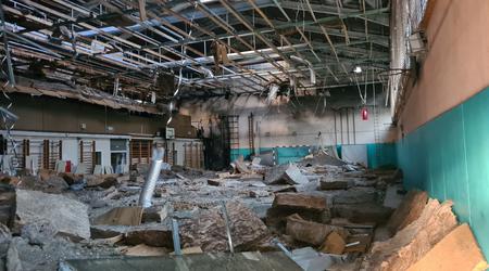 V telovadnici osnovne šole nastala ogromna materialna škoda: znano je, koliko bi lahko znašala #foto