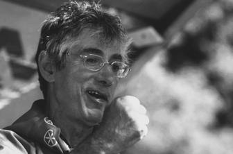 V Italiji umrl skrajno desni populistični politik Umberto Bossi