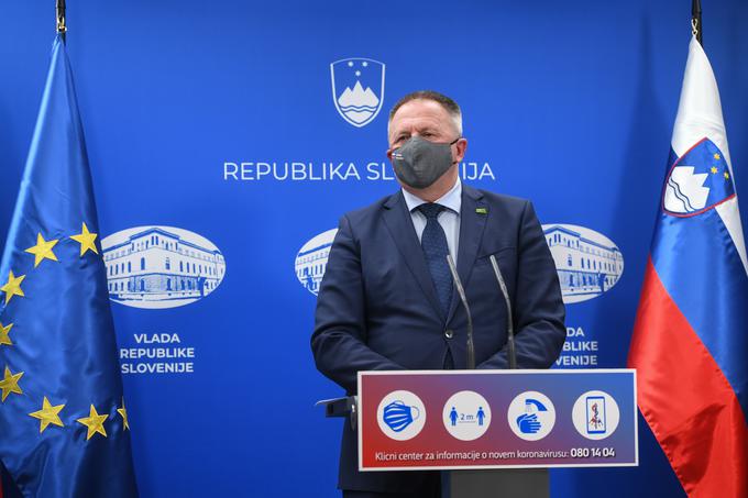 Gospodarski minister Zdravko Počivalšek je na GZS napovedal skorajšnje ukrepe za pomoč turizmu in gostinstvu. | Foto: Nebojša Tejić/STA