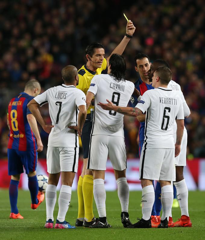 Francoski podprvak PSG je spomladi na povratni tekmi v Barceloni zapravil prednost štirih zadetkov. | Foto: Reuters