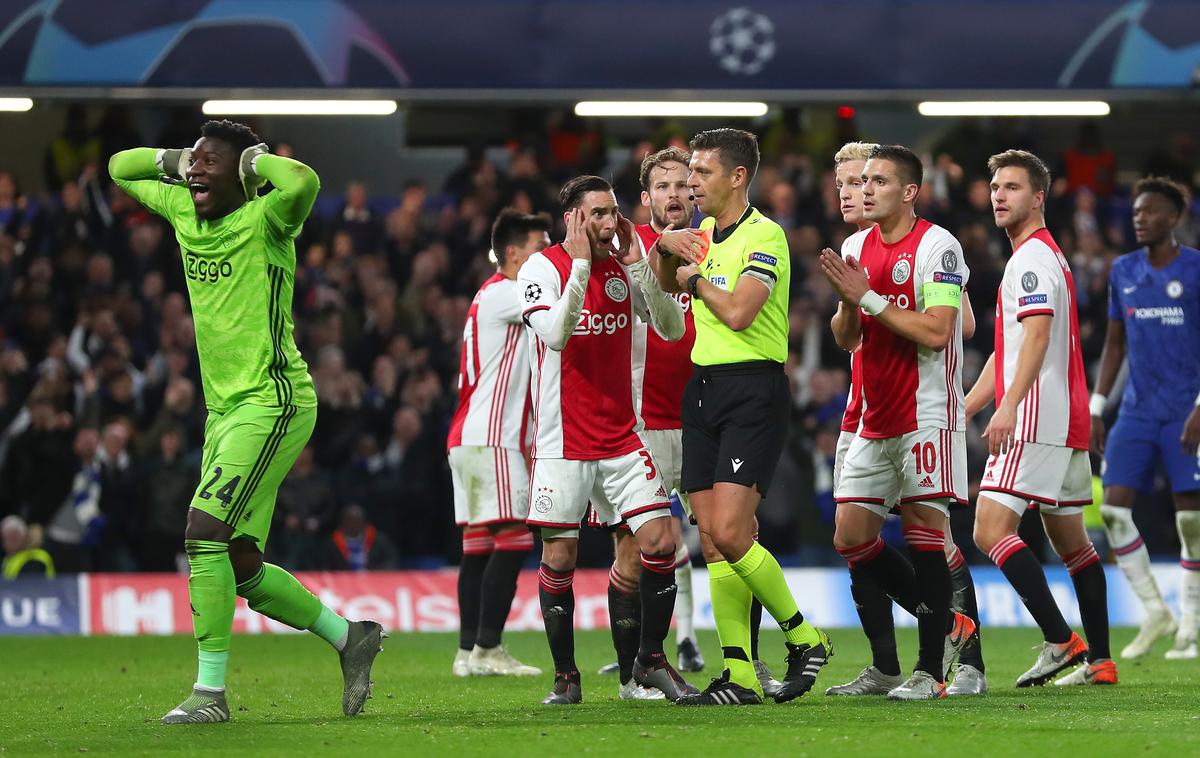 Ajax | Nogometaši Ajaxa kar niso mogli verjeti, kaj vse jim je sodnik dosodil v 68. in 69. minuti. | Foto Guliver/Getty Images