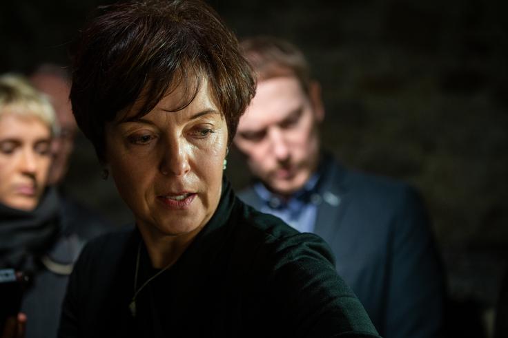 Skupaj so odkrili 228 grobov z najdbami, ki časovno segajo od prvega do četrtega stoletja, je pojasnila kustosinja za antiko v Mestnem muzeju Ljubljana dr. Bernarda Županek. | Foto: Gaja Hanuna