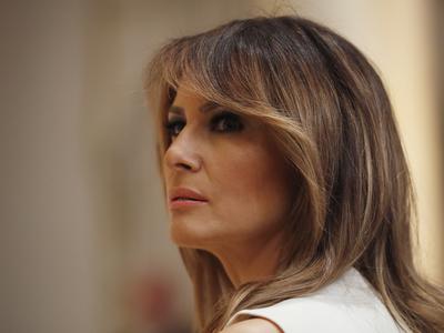 Melania Trump namiguje na teorije zarote o atentatu na Donalda Trumpa