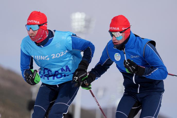Peking, biatlonski center | Na prizorišču olimpijskih biatlonskih tekem v Džangdžjakovi je hud mraz, kar sta občutila tudi serviserja slovenske reprezentance. | Foto Guliverimage