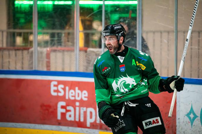 T. J. Brennan | T. J. Brennan ostaja zmaj. | Foto Domen Jančič/HK Olimpija