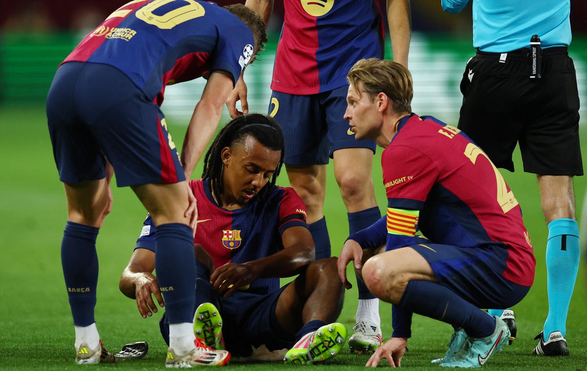 Jules Kounde FC Barcelona | Jules Kounde je nepogrešljivi član obrambe Barcelone. | Foto Reuters