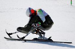 Slovenski sedeči smučar na paraolimpijskem krstu ostal brez uvrstitve