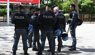 Italija na mejo s Slovenijo pošilja dodatnih 350 policistov in vojakov