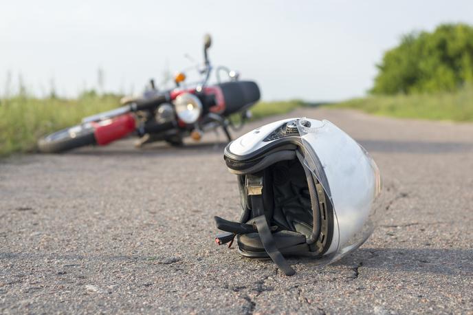 Nesreča motorist | Večino letošnjih prometnih nesreč s hujšimi posledicami so motoristi povzročili sami. | Foto Getty Images