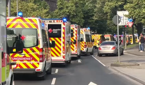 Preplah v mestu: odkrili tri bombe in evakuirali več kot 20 tisoč ljudi