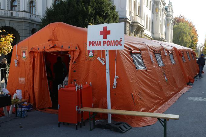 prva pomoč ljubljanski maraton | Foto: Vid Ponikvar