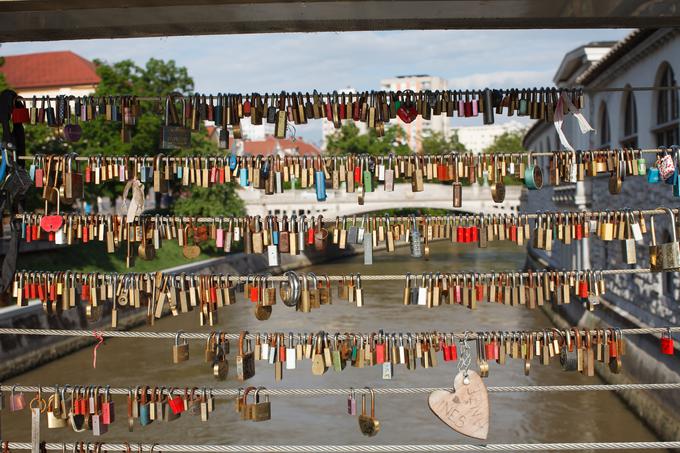 Ljubljanski Mesarski most s "ključavnicami ljubezni" | Foto: Shutterstock