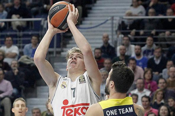 Dončić in druščina na "el clasicu" ponižali Barcelono