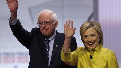 Clintonova in Sanders sta se "udarila" glede Obame