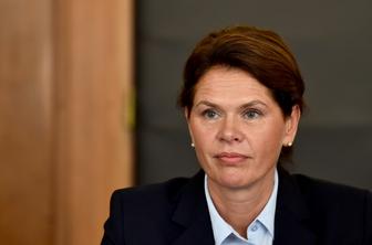 Drugi tir: Cerar in Erjavec obžalujeta umik Madžarske, Bratuškova verjame, da bo projekt cenejši