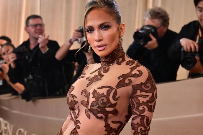 Jennifer Lopez | Jennifer Lopez v drzni prosojni obleki | Foto Profimedia