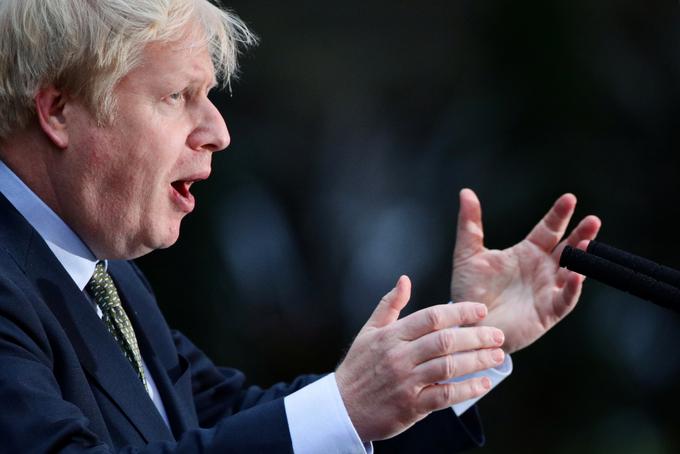 Četrtkove volitve so "spremenile prihodnost naše države", je dejal Johnson. "Znova si bomo povrnili nacionalno samozavest, "je dejal Johnson in dodal: "Za našo državo se obetajo čudoviti časi." | Foto: Reuters