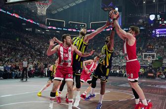 Olympiacos v finale z obrambo, Real Madrid pa s stotico