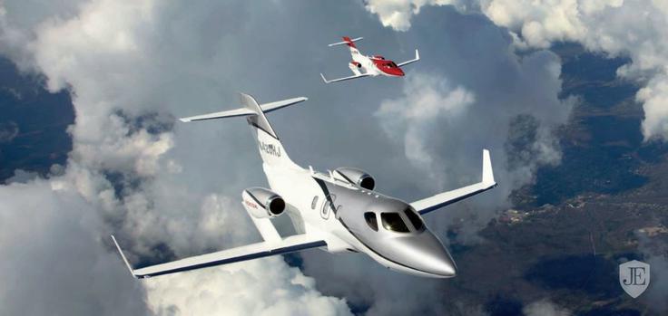 Motorja sta nameščena na vertikalnih stebrih nad krili. S tem so izboljšali aerodinamiko letala in izboljšali učinkovitost celotnega paketa. | Foto: Honda