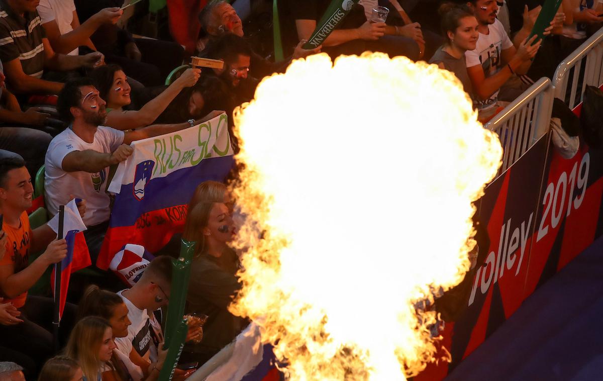 Slovenija Rusija četrtfinale EP odbojka | Slovenijo je zajela odbojkarska evforija, povpraševanja po vstopnicah je veliko. | Foto Matic Klanšek Velej/Sportida
