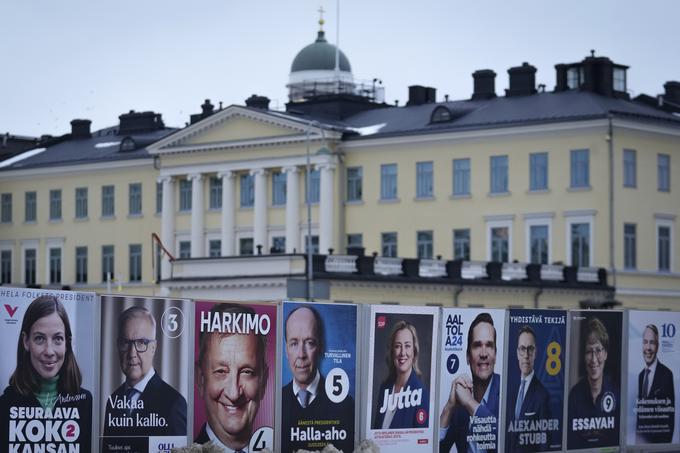 V prvem krogu finskih predsedniških volitev je kandidiralo devet kandidatov. Za Stubbom in Haavisto, ki sta se prebila v drugi krog, se je uvrstil kandidat desničarske stranke Finci Jussi Halla-aho, ki je dobil 19 odstotkov. Četrti je bil nekdanji guverner finske centralne banke in nekdanji komisar Evropske komisije Olli Rehn, ki je dobil 15,3 odstotka glasov. Rehn je bil kandidat Sredinske stranke.  | Foto: Guliverimage