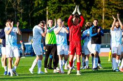 Grosupeljčani po podvigu v pokalu nasuli Jesenicam kar osem golov