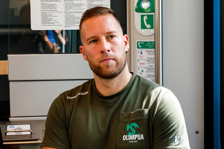 HK Olimpija Ljubljana, Robert Sabolič | Foto: Aleš Fevžer