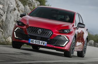 Renault clio: ali je res drag ali smo se spremenili mi? Primerjava cen skozi leta.