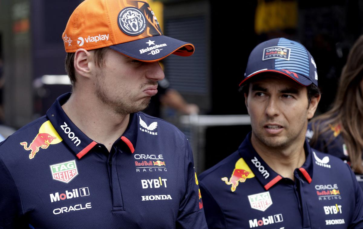 Max Verstappen Sergio Perez | Zaradi slabih rezultatov Sergia Pereza Red Bull na zadnjih štirih dirkah ni osvojil največ točk. | Foto Reuters