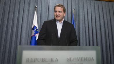 SDS za osem tisoč evrov toži Andreja Čuša