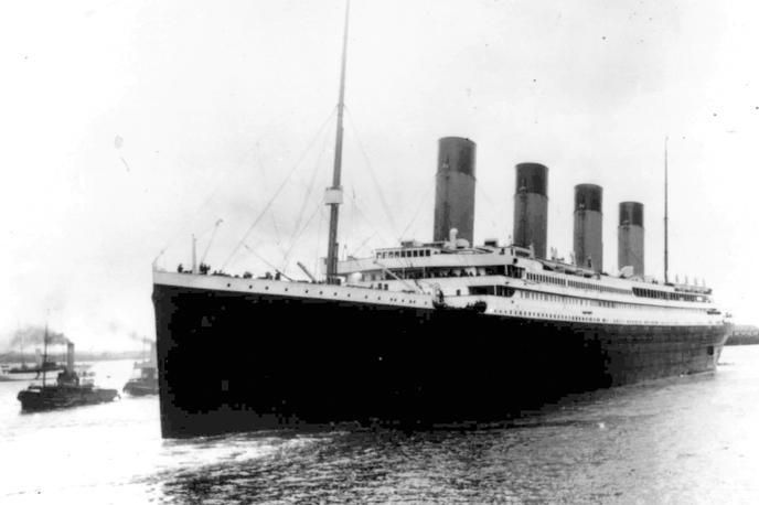 Titanik | Titanik se je potopil leta 1912, film o znameniti ladji, katere razbitine so našli leta 1985, pa so posneli leta 1997. | Foto Guliverimage