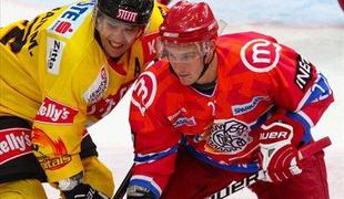 Visoka poraza Olimpije in Jesenic v Avstriji